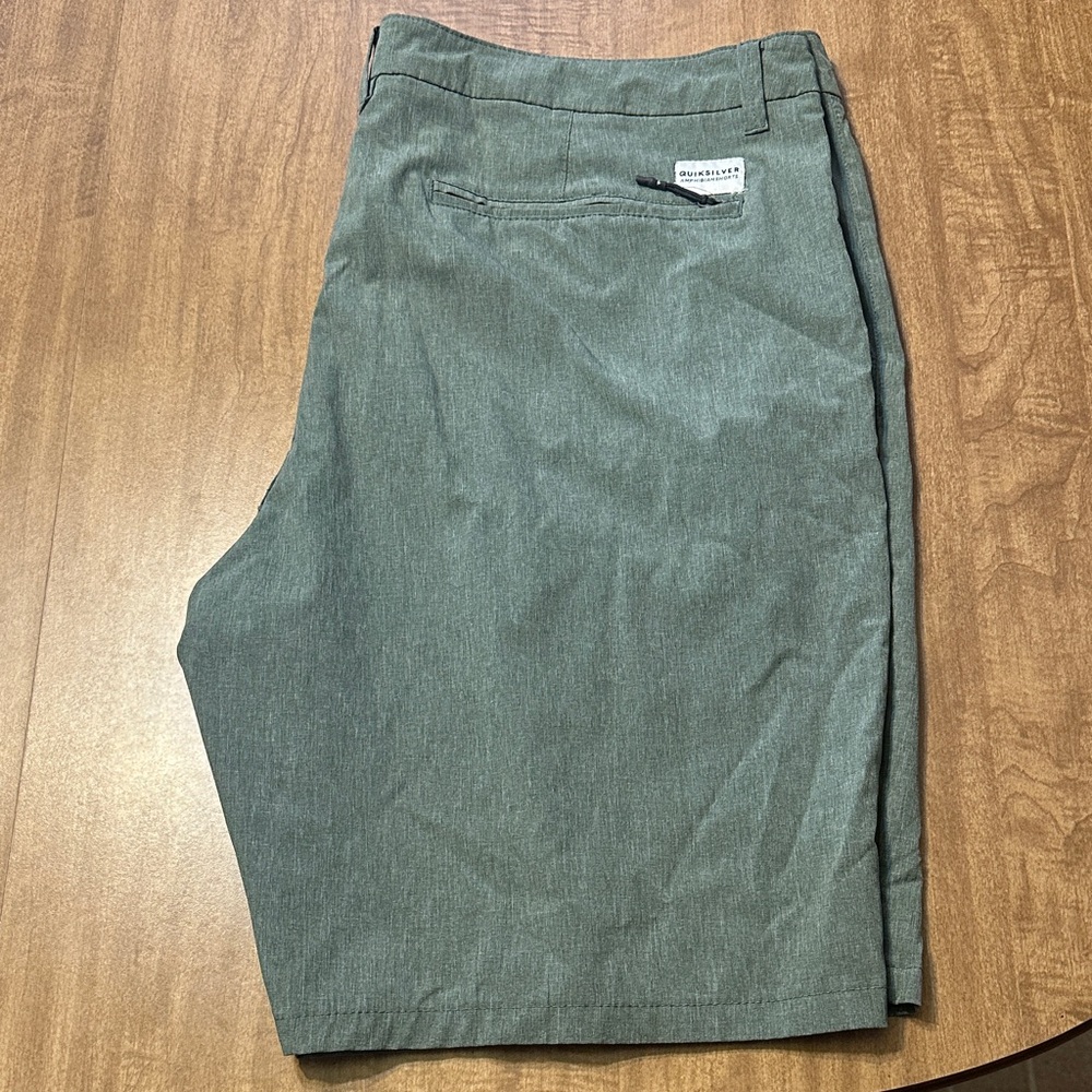 Quiksilver Men's Amphibian Shorts
